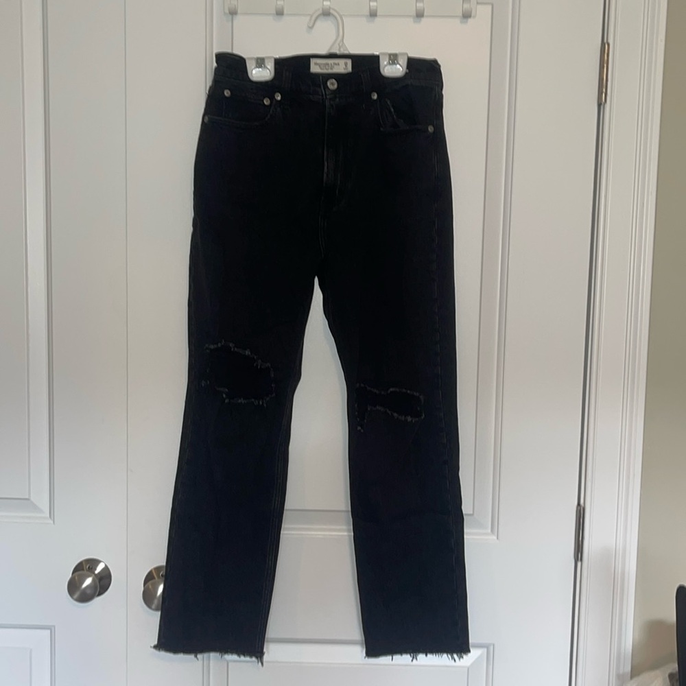 NWT Abercrombie Distressed Black Jeans